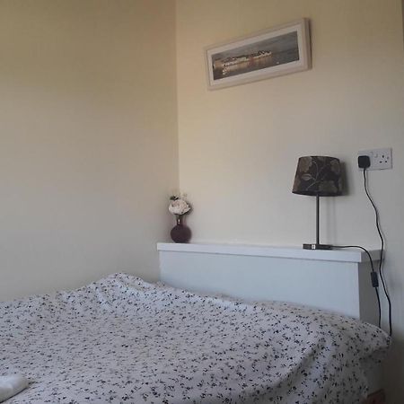 Budget Accommodation - Knocknacarra, 戈尔韦 外观 照片