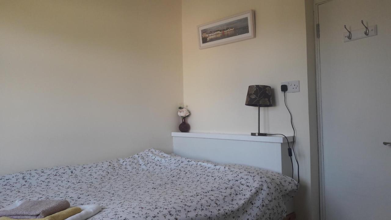 Budget Accommodation - Knocknacarra, 戈尔韦 外观 照片